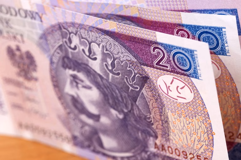 Dlaczego warto oszczędzać pieniądze? Kluczowe powody i korzyści